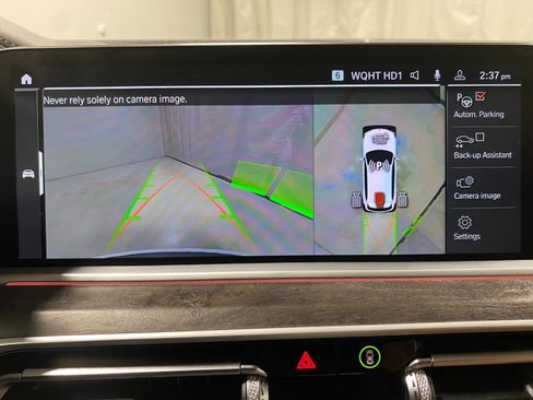 Used 2023 BMW X5 xDrive40i w/ Premium Package image 11