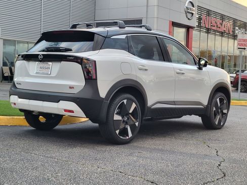 New 2026 Nissan Kicks SR w/ SR Premium Package image 2