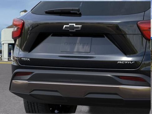 New 2026 Chevrolet Trax ACTIV image 14