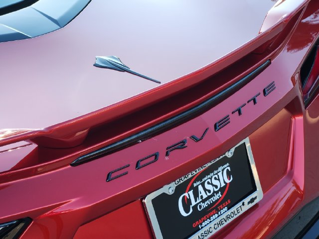 Used 2021 Chevrolet Corvette Stingray Premium Cpe w/ Z51 Performance Package RWD image 9