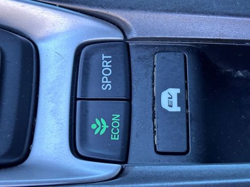 Certified 2022 Honda Accord Sport image 33