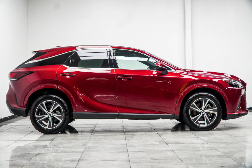 Used 2023 Lexus RX 350 Premium w/ Cold Area Package FWD image 8