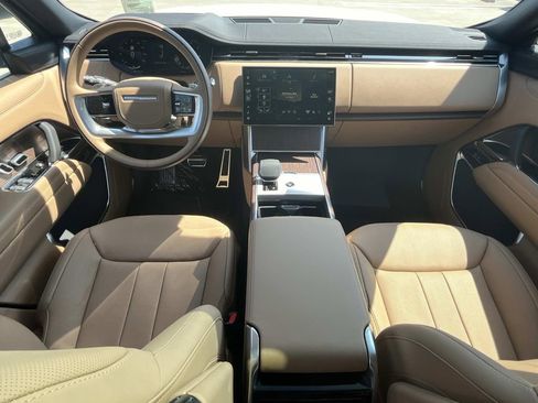 New 2026 Land Rover Range Rover Long Wheelbase SE AWD/4WD image 9