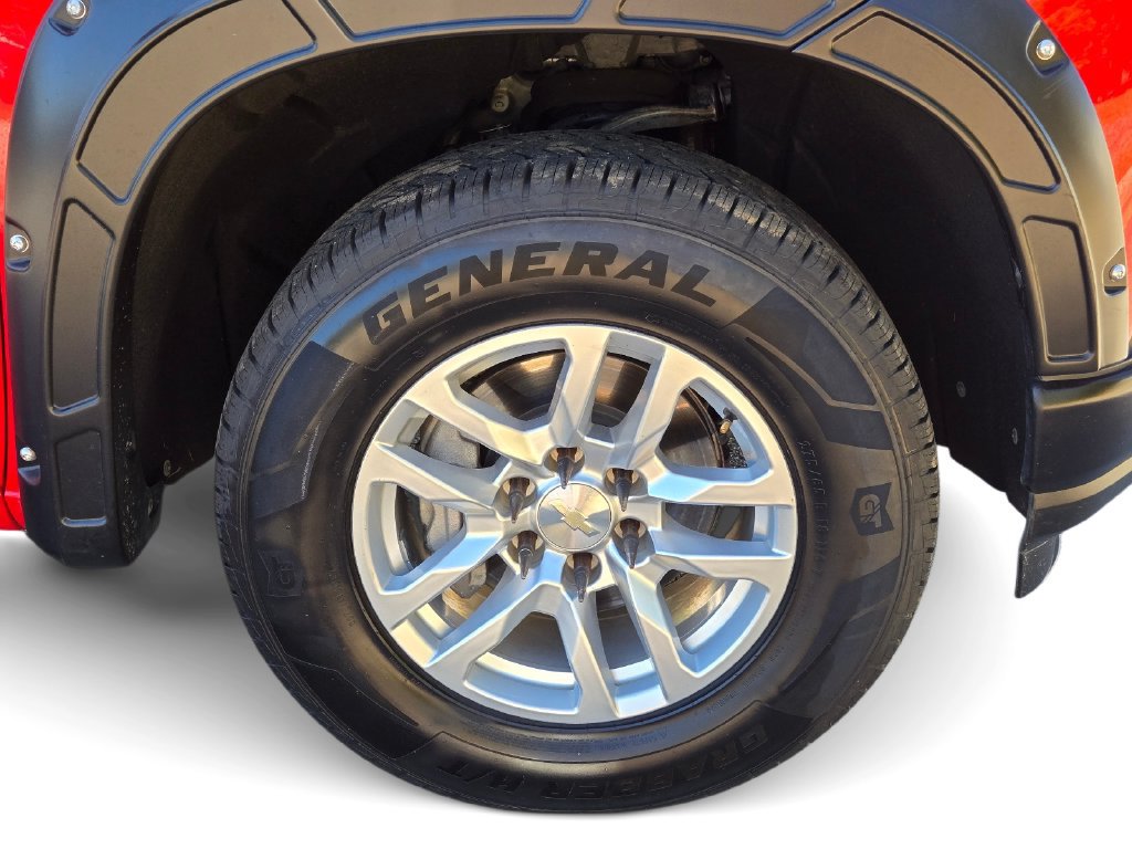 Used 2020 Chevrolet Silverado 1500 W/T w/ WT Value Package AWD/4WD image 5