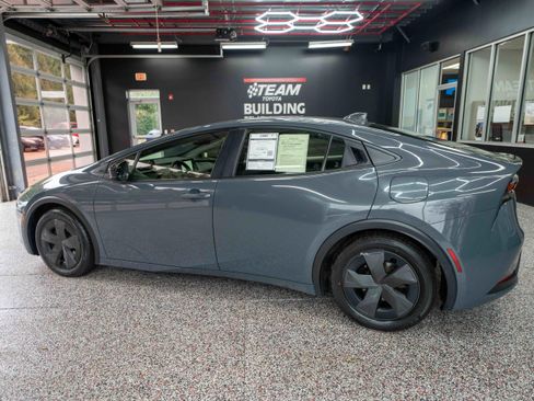 Certified 2024 Toyota Prius LE image 3