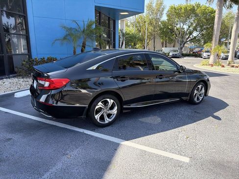 Used 2020 Honda Accord EX image 8