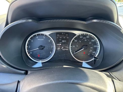 Used 2024 Nissan Versa S w/ S Plus Package FWD image 29