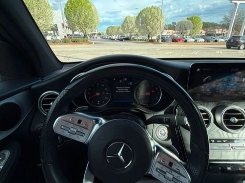 Used 2022 Mercedes-Benz GLC 300 GLC 300 AMG LINE PREMIUM LITE image 3