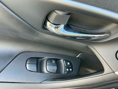 Used 2017 Nissan Altima 2.5 S w/ Power Driver Seat Package FWD image 20