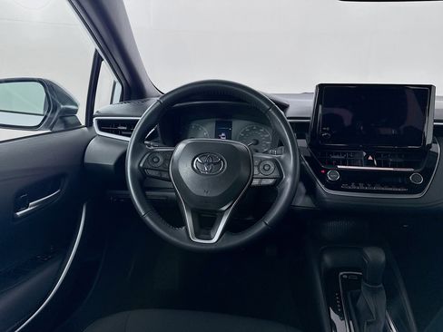 Certified 2025 Toyota Corolla SE FWD image 20
