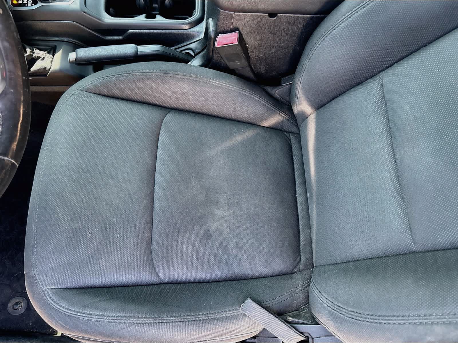 Used 2019 Jeep Wrangler Unlimited Sahara AWD/4WD image 18