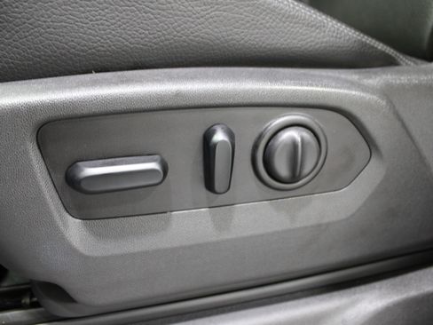 Used 2020 GMC Sierra 3500 Denali w/ Denali Ultimate Package image 4