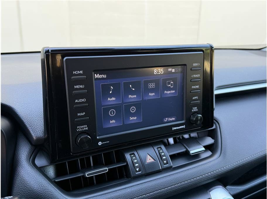 Used 2021 Toyota RAV4 XLE Premium w/ Carpet Mat Package (TMS) AWD/4WD image 18
