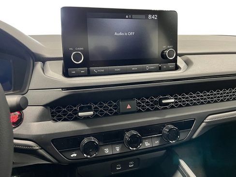 New 2025 Honda Accord SE image 19