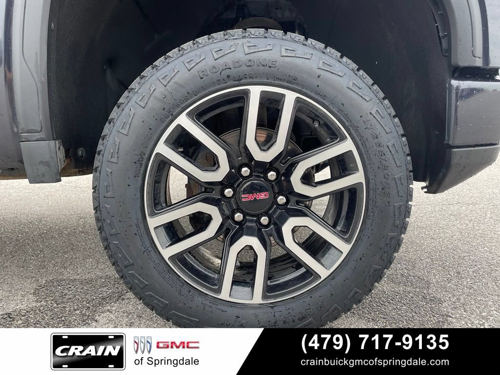 Used 2025 GMC Sierra 1500 AT4 w/ AT4 Premium Package AWD/4WD image 30