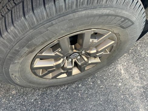 Certified 2022 Nissan Frontier SV RWD image 6