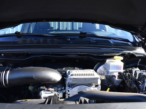 Used 2024 RAM 1500 Limited image 40