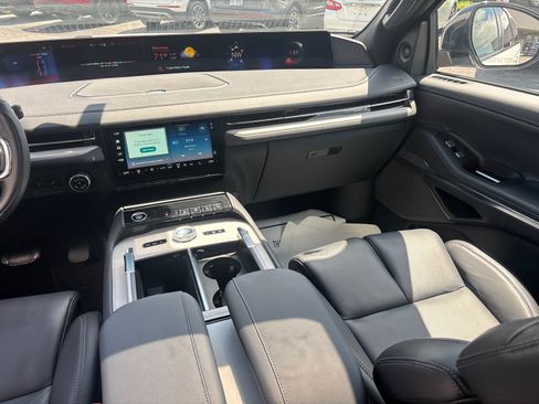 New 2026 Lincoln Navigator L Reserve w/ Jet Appearance Package AWD/4WD image 31
