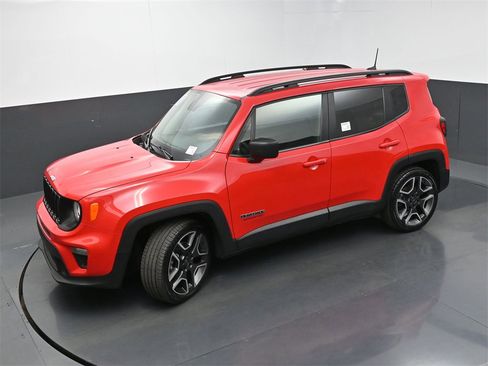 Used 2020 Jeep Renegade Sport image 28