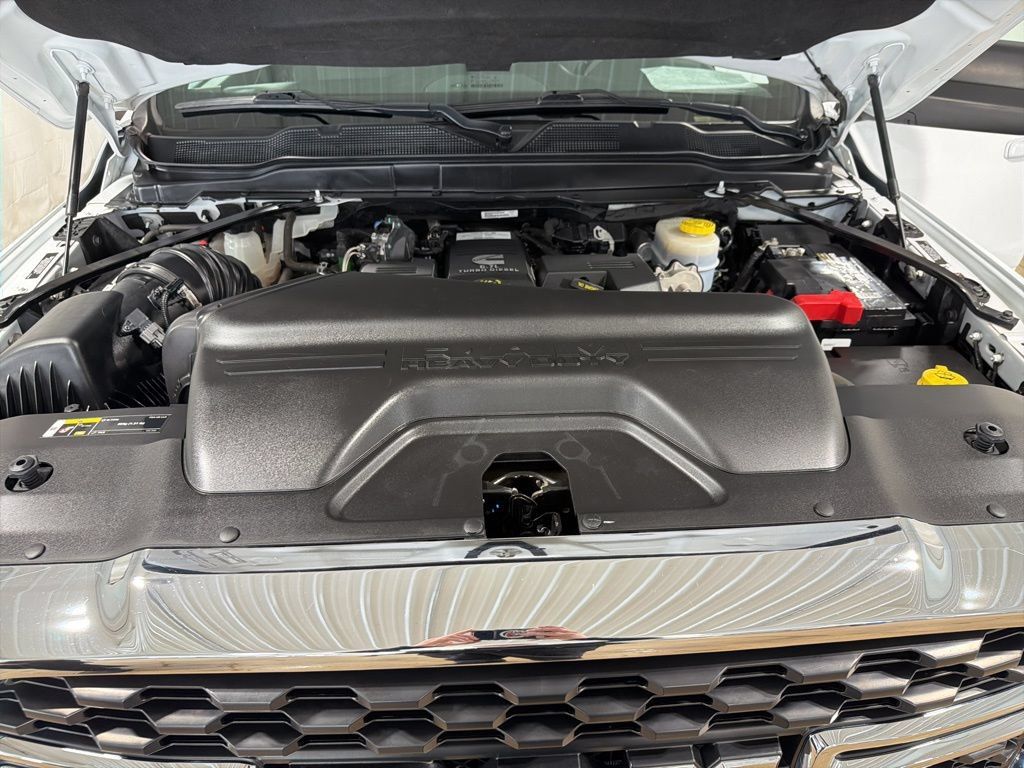 Used 2022 RAM 2500 Big Horn AWD/4WD image 39