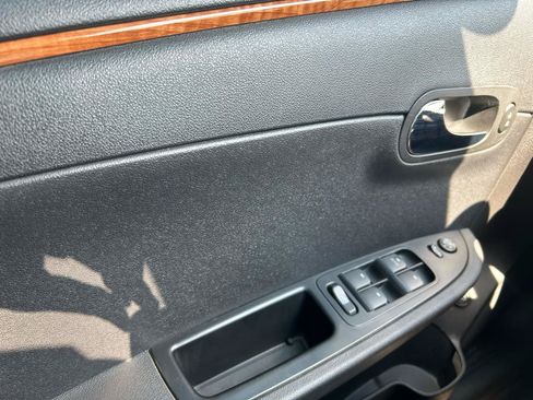 Used 2012 Chevrolet Malibu LT w/ Sunroof Package FWD image 26