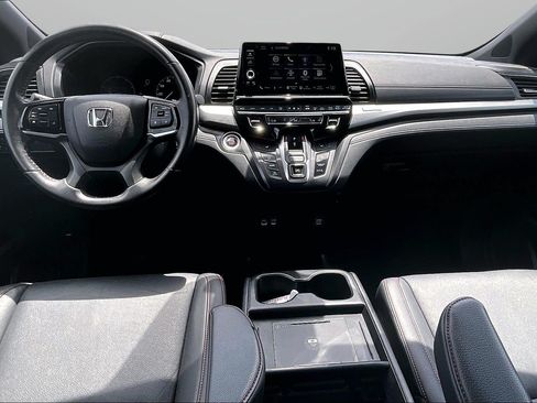 Used 2025 Honda Odyssey Sport-L image 14