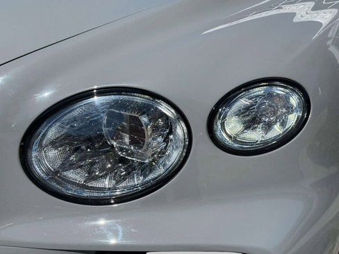 Certified 2022 Bentley Bentayga image 51
