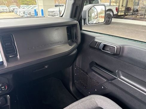 Used 2025 Ford Bronco Big Bend image 13
