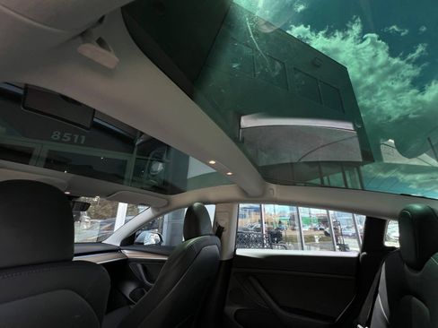 Used 2023 Tesla Model 3 Long Range AWD/4WD image 20