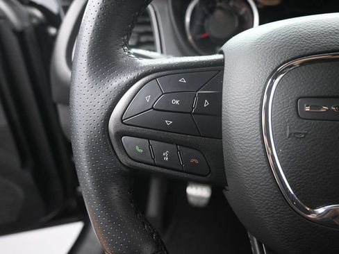 Used 2022 Dodge Challenger R/T Scat Pack RWD image 21