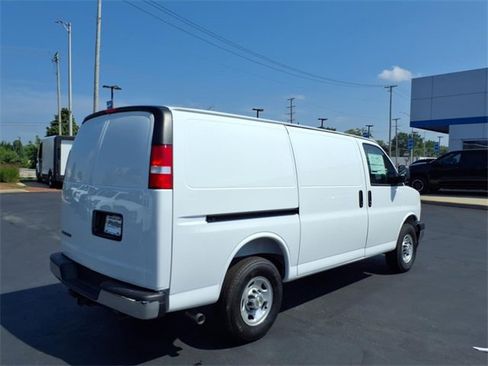 New 2025 Chevrolet Express 2500 w/ Driver Convenience Package image 4