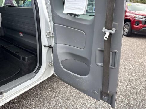 Used 2015 Toyota Tacoma 2WD Access Cab image 12