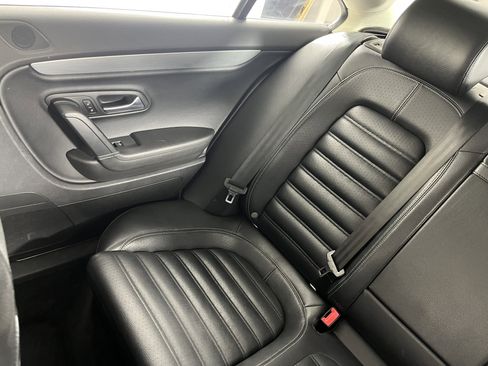 Used 2013 Volkswagen CC Sport image 22