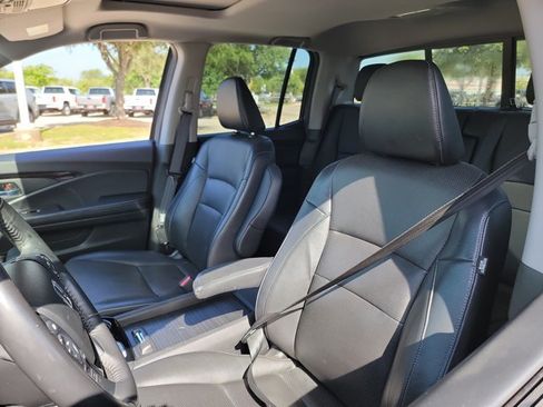 Used 2018 Honda Ridgeline RTL-E image 10