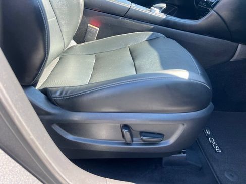 Used 2022 INFINITI QX50 Luxe AWD/4WD image 39