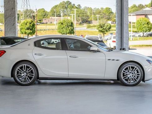 Used 2018 Maserati Ghibli image 56
