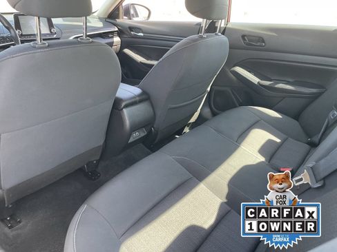 Certified 2025 Nissan Altima 2.5 SV FWD image 18