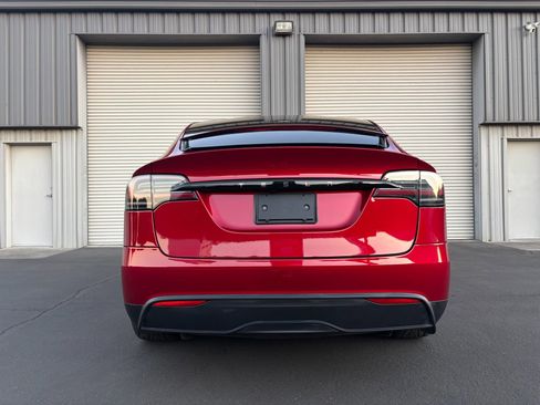 Used 2023 Tesla Model X AWD/4WD image 7