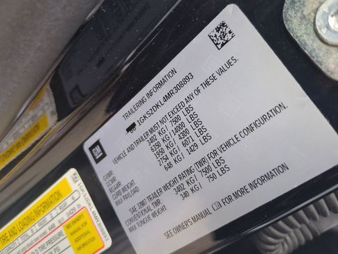 Used 2021 GMC Yukon Denali w/ Denali Premium Package image 41