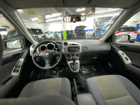 Used 2006 Toyota Matrix AWD image 27
