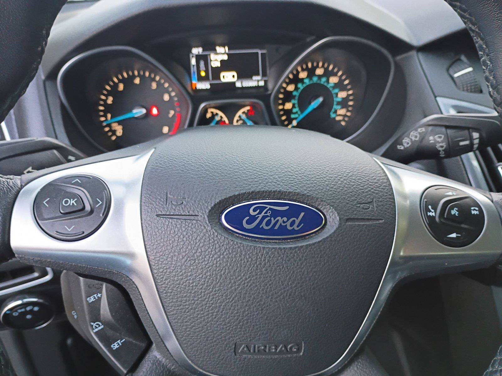 Used 2014 Ford Focus Titanium FWD image 12