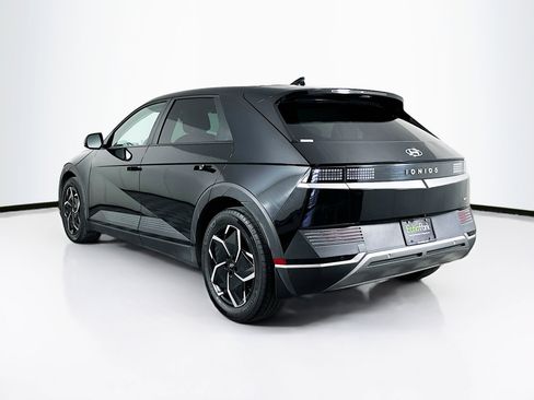 Used 2024 Hyundai Ioniq 5 SEL image 5