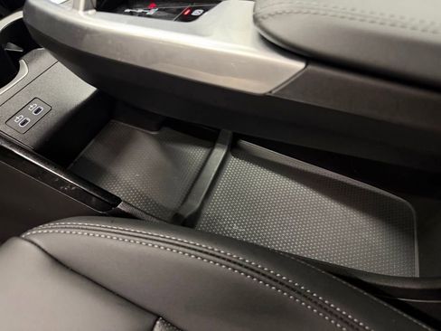 Used 2025 BMW X1 xDrive28i image 26