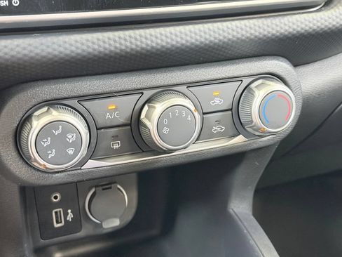 Used 2023 Nissan Kicks S FWD image 46