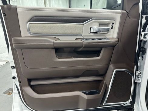 Used 2025 RAM 2500 Laramie image 8