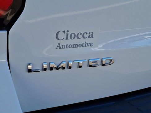 Used 2023 Ford Expedition Max Limited image 34