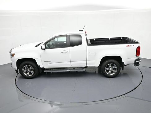 Used 2016 Chevrolet Colorado Z71 AWD/4WD image 18