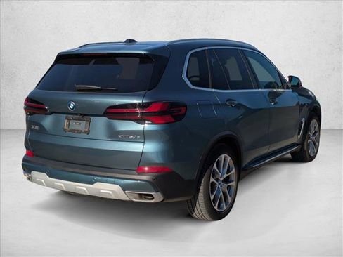 Used 2025 BMW X5 xDrive50e w/ Climate Comfort Package AWD/4WD image 5