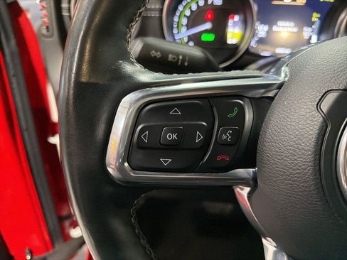 Used 2022 Jeep Wrangler Unlimited Sahara w/ Cold Weather Group image 13