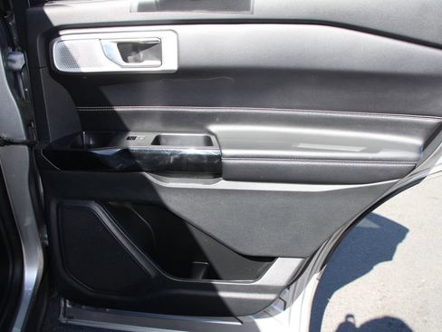Certified 2021 Ford Explorer ST AWD/4WD image 27